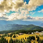 Deluxe 33 Mountain Apartmán