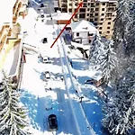 Deluxe 33 Mountain Apartmán *