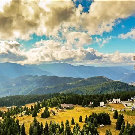 Deluxe 33 Mountain Apartament