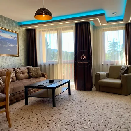 Deluxe 33 Mountain Pamporowo